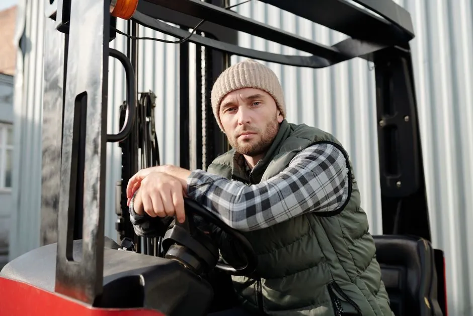 Forklift selection for road construction: spec map and use-case fit
