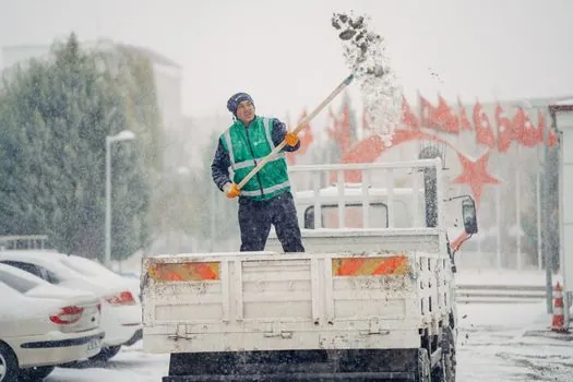 Forklift selection for snow removal - Standards, sourcing, and what to verify before purchase