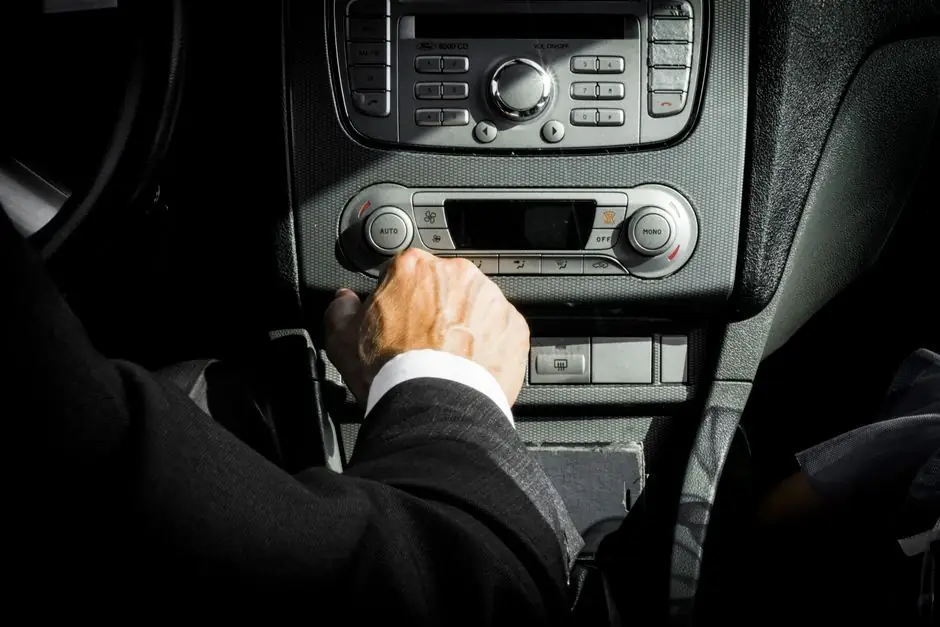 Gas Alarm Controller Picks for Automotive Use: Spec Comparison
