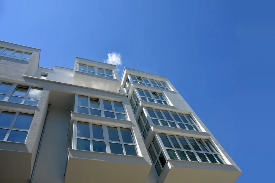Glass Curtain Wall Selection for Residential Projects: Spec Map