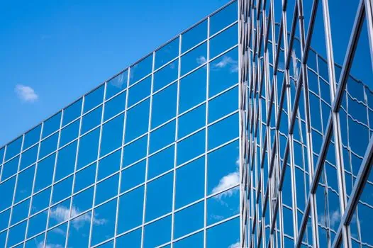 Glass Curtain Wall selection for schools - Sealant and edge-seal detail: the difference between 10-year and 25-year IGU lif