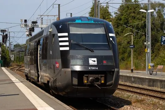 Glass Fiber selection for rail industry - Trackable Signals: 2026-2034 Watchpoints