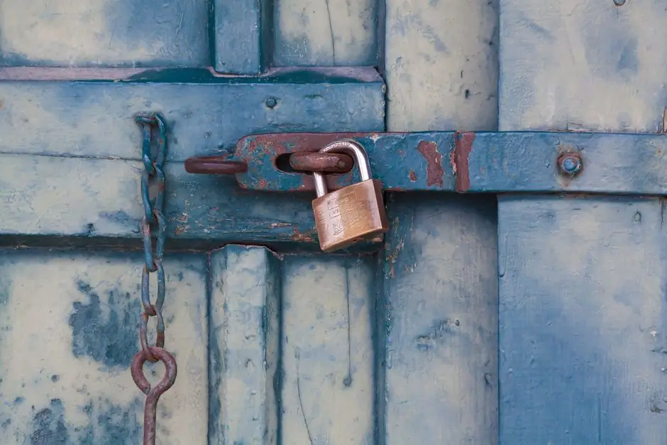 Guard Locking Switch Outputs: Door Position vs Lock Status Wiring