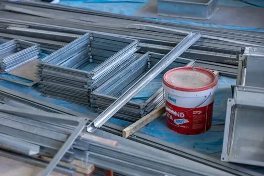 Industrial Flooring selection for hospitals - Where Each Material Is Specified, and Where It Is Banned