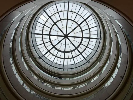 Skylight selection for hospitals - Real use cases by room risk class