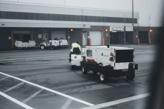 how does a dock leveler work to bridge a trailer gap? - Verification Points Before Spec Sign-Off