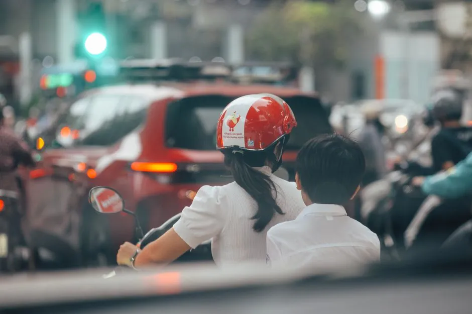How to Choose a Safety Helmet: A Spec-Anchored Selection Map