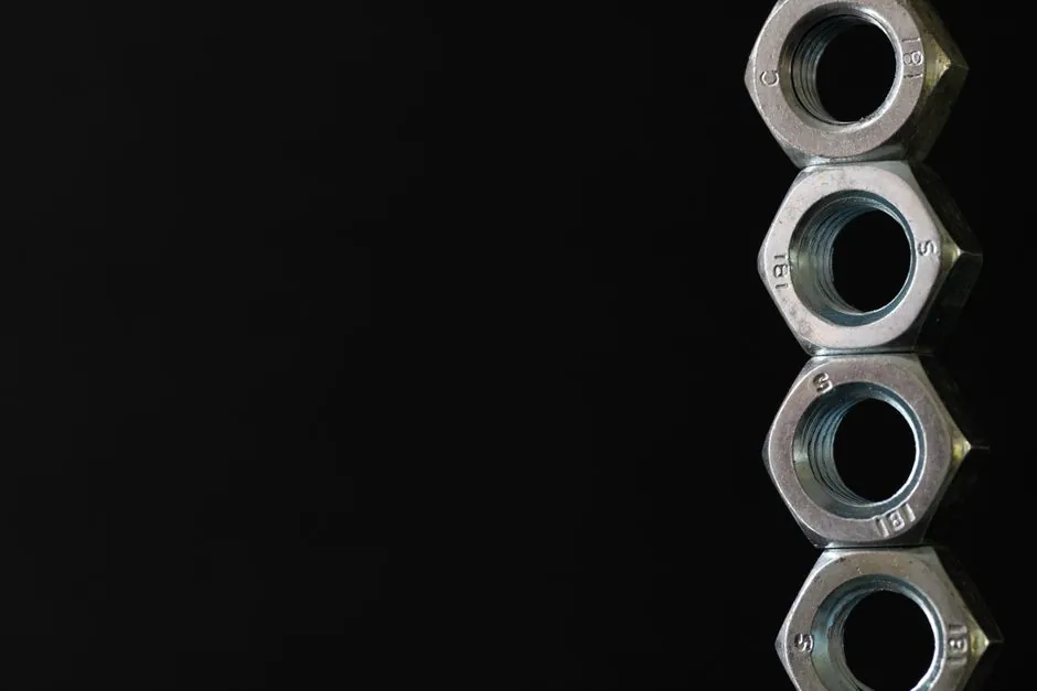 Inductive Sensor Sizing and Selection: Sn, Target, Housing Map