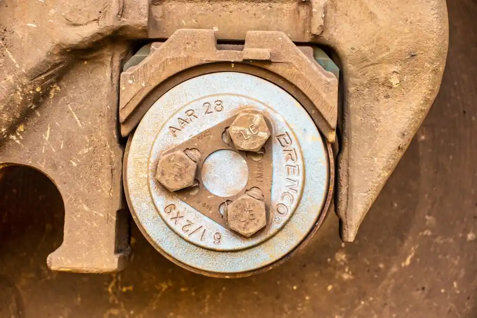 Industrial Fasteners 2026: Engineered Grades Outrun Commodity Bolts