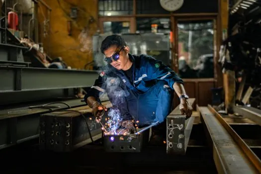 Industrial Solvent selection for general fabrication - Selection matrix: matching solvent to fabrication job