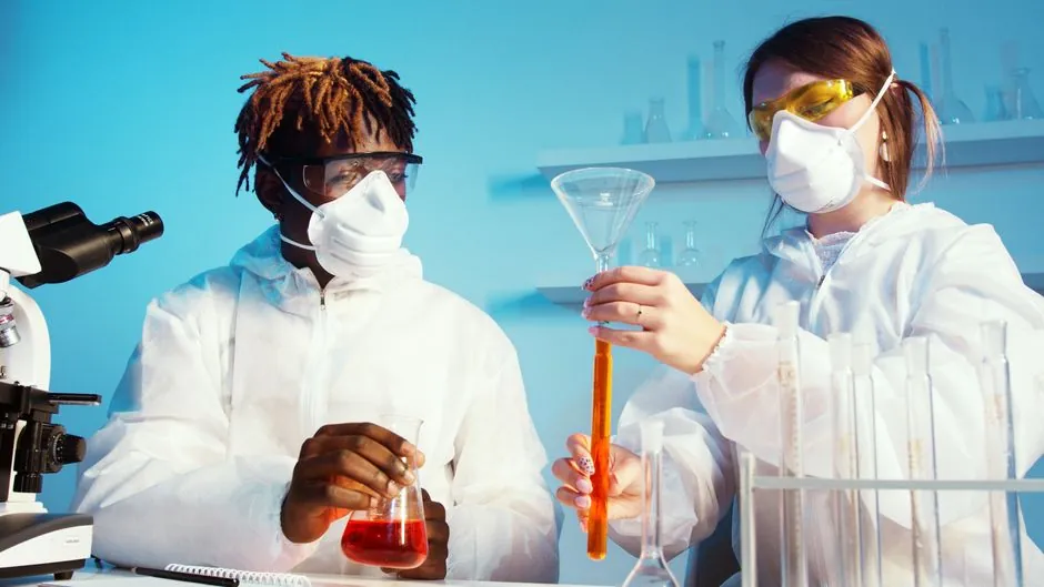 Lab Respirator Selection: APR vs ASR, APF Match, and Cartridge Chemistry