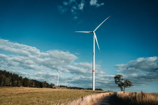 Linear Module selection for wind power - Control coupling: linear models and the LQR baseline
