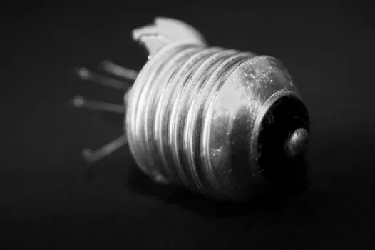 Marble Cutter failure modes and prevention - Failure Mode #3: Bearing Failure and Dust Ingestion