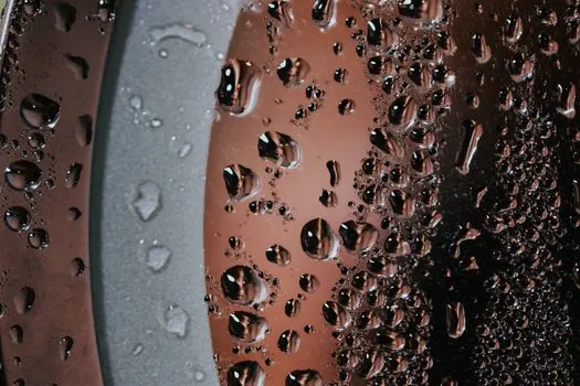 MEA production yield and catalyst coating uniformity - Drying Profile: Substrate Pre-Heat and Staged Temperature