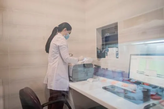 MEK double rub solvent resistance test for coated aluminum panels - Variables That Move the Result, and Why Operators Get Different Numbers