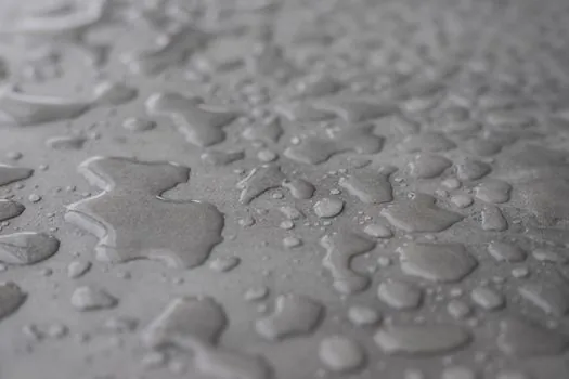 how does moisture content raise AAC block thermal conductivity? - Comparison: dry reference vs production moisture vs in-service wet