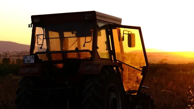 Mold Base selection for agriculture machinery - Failure modes seen on agricultural tooling