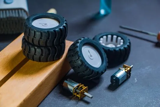 Motor Grader spare parts and consumables guide - Selection criteria and comparison of common wear parts