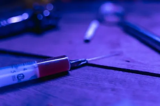 how fast should a needle vibrator be withdrawn from concrete? - Adjacent Process Risks: When Withdrawal Discipline Pays Off Elsewhere