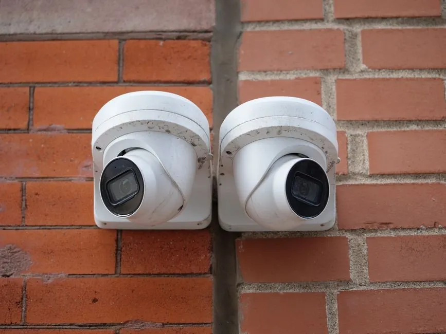 Open path vs point gas detectors: per-metre coverage cost compared