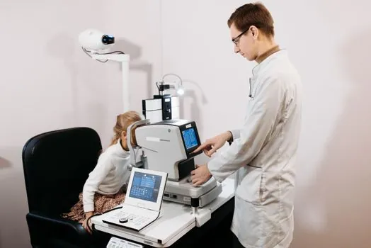Optical Glass selection for medical devices - Substrate Selection by Application