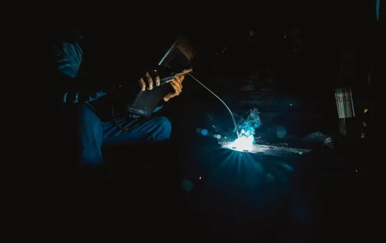 Oxy-Fuel Cutting Torch selection for steel construction - Light-Duty vs. Heavy-Duty Torch Comparison