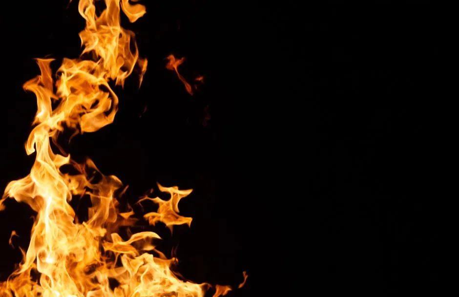 Photoelectric vs Ionization Smoke Detector: Fire-Type Selection Map