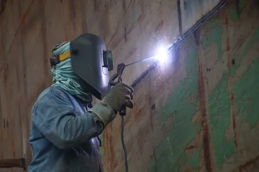 Plasma Cutter selection for bridge construction - Cut Quality, Bevel, and Feed-Into-Welding Geometry