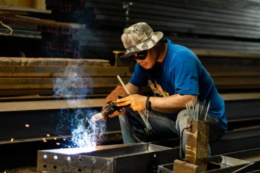 Plasma Cutter sizing and selection guide - Who a small inverter is for, and who should skip it