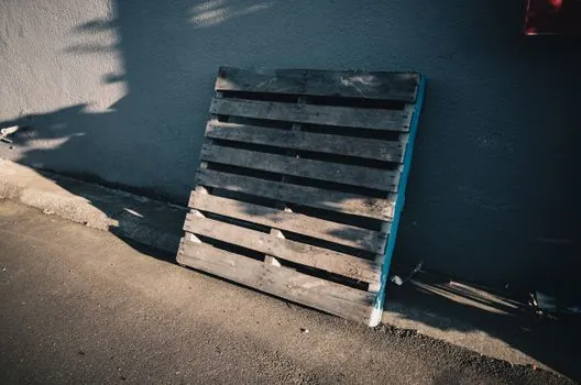 Plastic Pallet selection for food and beverage - Selection Checklist and Common Failure Modes