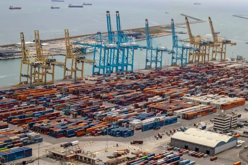 Plastic Pallet Selection for Port Logistics: Material, Spec, and Compliance Map