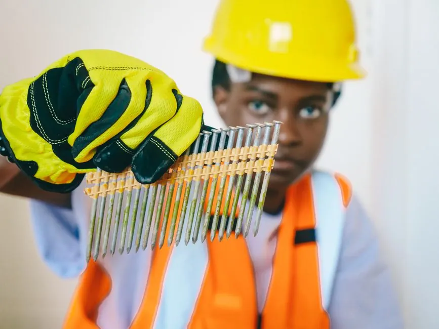 Pneumatic Nail Gun Care for HVAC Installers: Lubrication, Air Pressure, and Cold-Weather