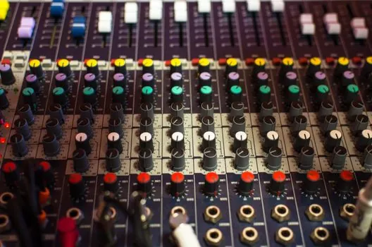 Power Mixer inspection checklist - Failure Modes, Limits, and When Not to Repair