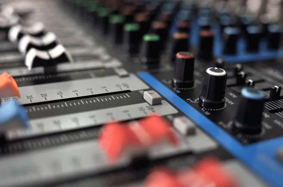 Power Mixer Selection for HVAC: Spec Criteria That Actually Move Performance