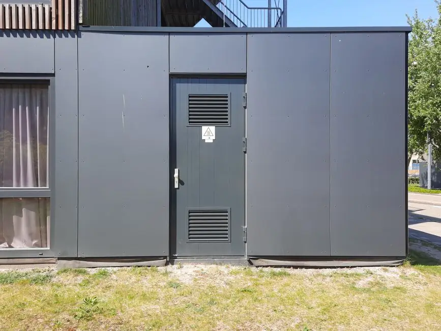 RFQ spec for lightweight partition panels in electrical enclosures: six decision lines