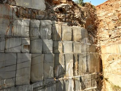Cold Milling Machine selection for quarrying - Limitations and Failure Modes in Quarry Service