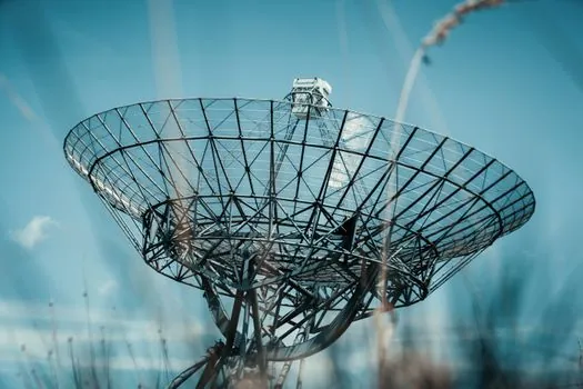 Signal Repeater suppliers and manufacturers - Spec Gates That Separate Hobby-Grade Repeaters from Carrier-Grade Repeaters