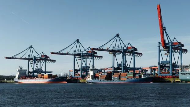 Single Girder Crane selection for port and terminal operations - Single-Girder vs Double-Girder vs Yard Crane: Decision Map