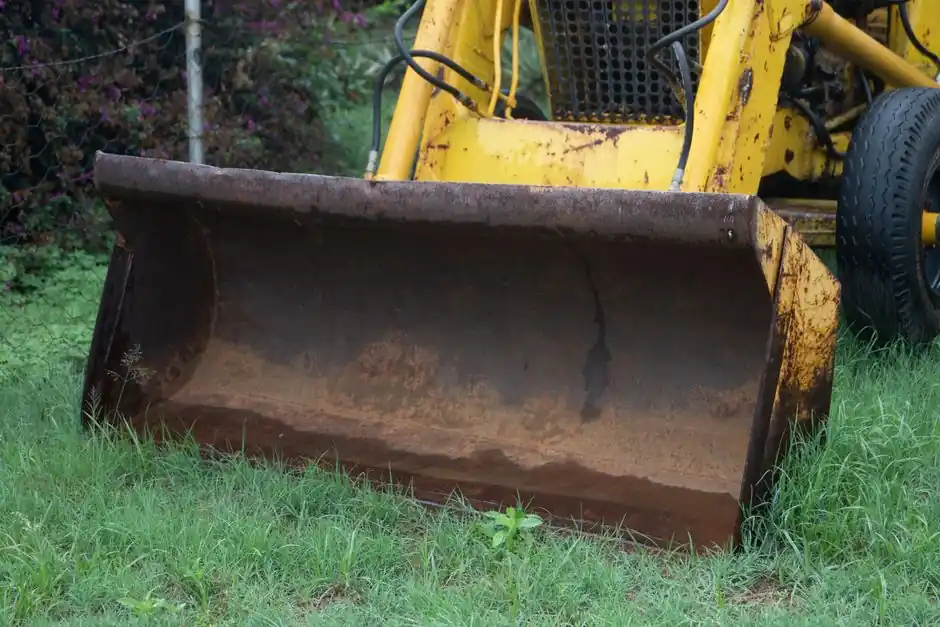 Skid Steer Loader Pre-Trip Inspection: Two-Phase Checklist Specs and Failure Points