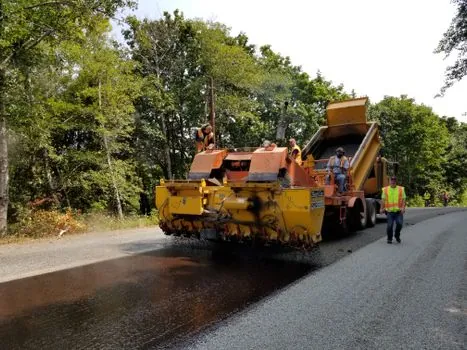 Skid Steer Loader vs Asphalt Paver - Job-site technique and safety limits