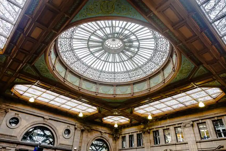 Skylight selection for schools: spec gates, climate tuning, and 2026 field data