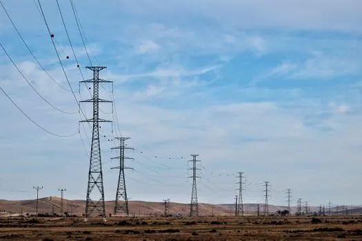 can sodium-ion batteries reduce lithium supply risk for grid storage? - Comparison: Sodium-Ion vs LFP vs NMC for Grid Storage