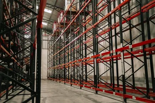 SPC Flooring selection for cold storage warehouses - Procurement Rules That Prevent the SPC-in-Freezer Mistake