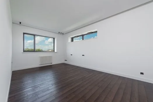 SPC Flooring selection for residential construction - Thickness, Wear Layer, and Acoustic Underlay: Selection Criteria