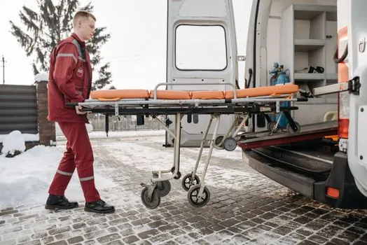 First Aid Kit selection for work at height - OSHA 1926.50 and the consumable checklist that is not optional