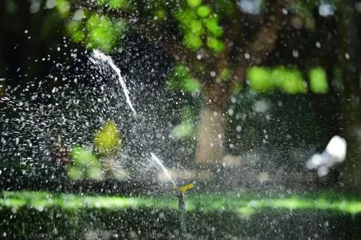 Sprinkler System buying guide 2026 - Flow, pressure, and spray geometry: the spec numbers that matter