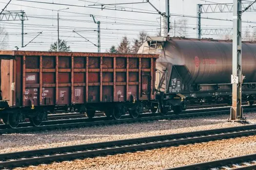 Sputtering Target selection for rail industry - Common Failure Modes and How to Avoid Them