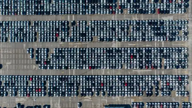 Storage Cage selection for automotive parts logistics - Automation, Traceability, and Line-Side Integration