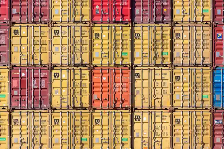 Storage Cage Selection for Chemical Shipping: Hazard-Class Spec Map