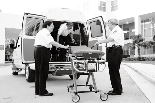 Stretcher buying guide 2026 - Standards, sourcing, and total-cost signals to verify before purchase
